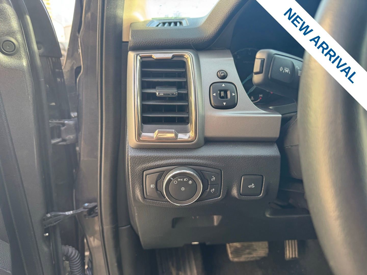 Used 2020 Ford Ranger XLT w/ Equipment Group 301A Mid image 20