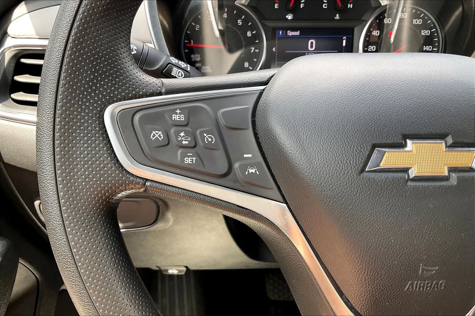 Used 2023 Chevrolet Equinox LS w/ LS Convenience Package FWD image 18