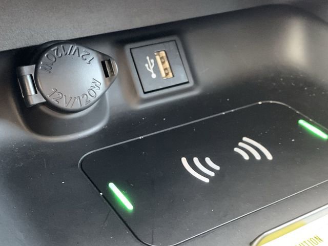 Used 2025 Toyota RAV4 XLE w/ Convenience Package image 27