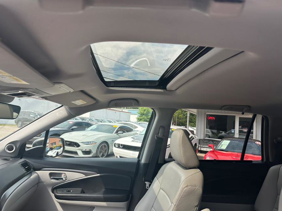 Used 2021 Honda Pilot Special Edition image 23