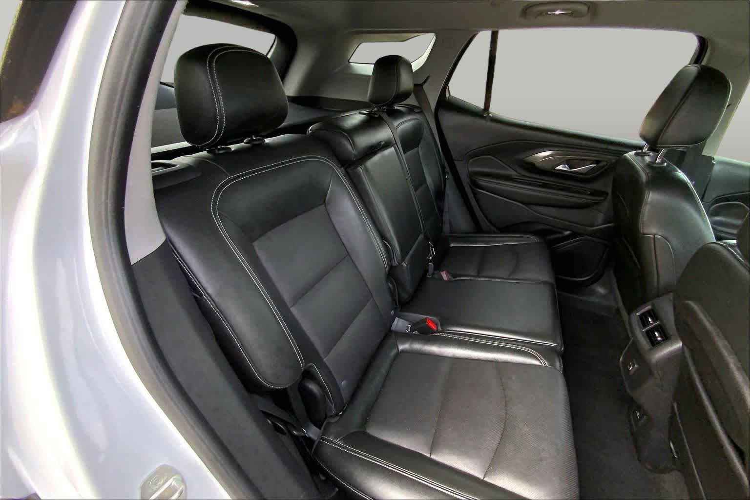 Certified 2023 GMC Terrain SLT w/ Elevation Edition FWD image 19