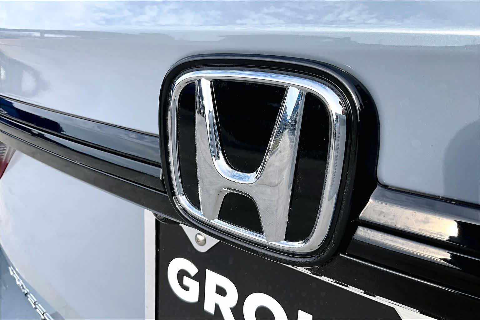 New 2026 Honda Odyssey Touring image 15