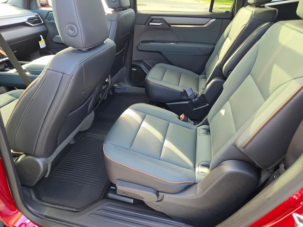 New 2026 GMC Acadia AT4 w/ Super Cruise Package image 22