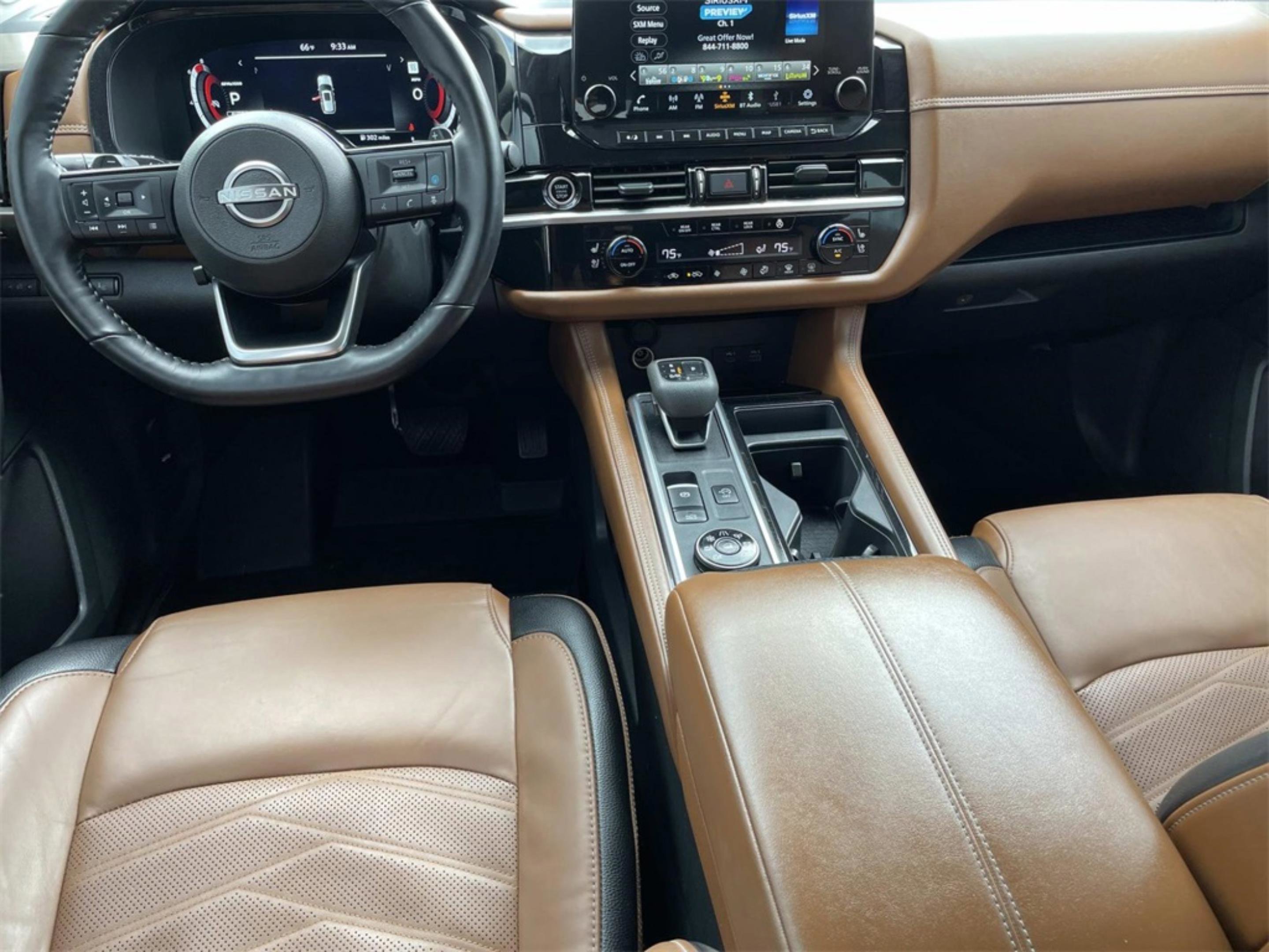 Used 2024 Nissan Pathfinder Platinum w/ Cargo Package image 9