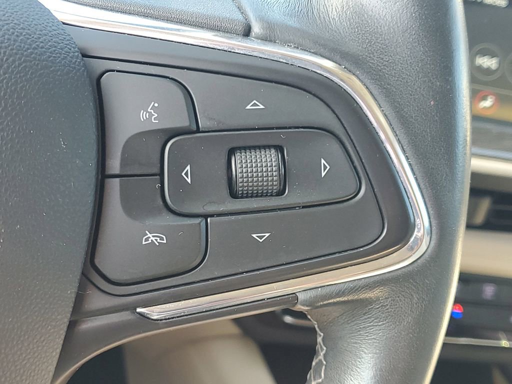 Used 2022 Buick Envision Essence w/ Technology Package I AWD/4WD image 24