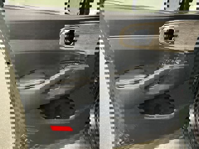 Used 2023 Kia Sorento S w/ Panoramic Sunroof Package image 23