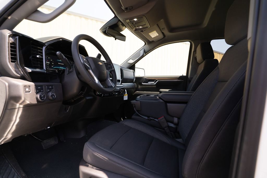 New 2025 Chevrolet Silverado 1500 LT image 11