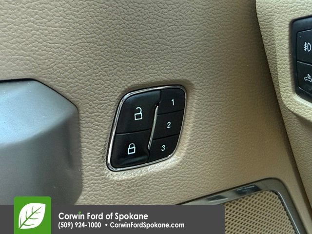 Used 2019 Ford F150 Lariat RWD image 21