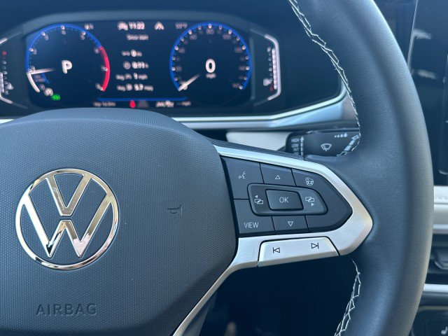 New 2025 Volkswagen Taos SEL image 36