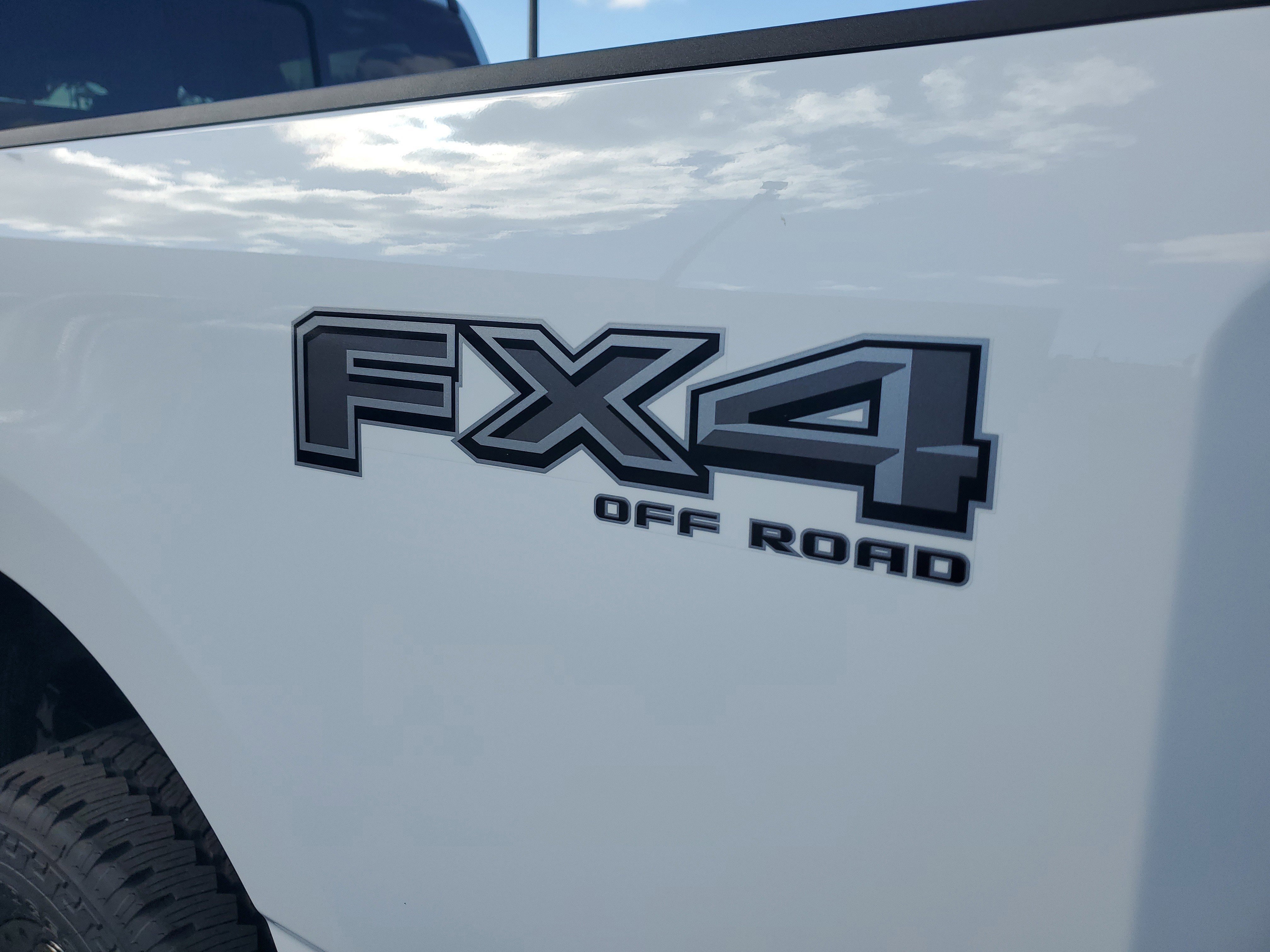 New 2026 Ford F250 XLT w/ XLT Premium Package image 7