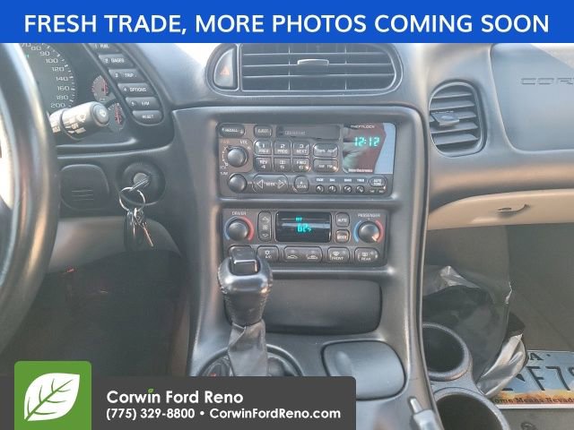 Used 2000 Chevrolet Corvette Coupe w/ Roof Pkg image 13