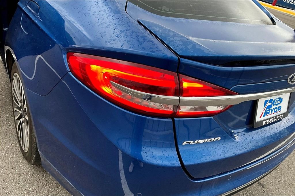 Used 2018 Ford Fusion Titanium image 24