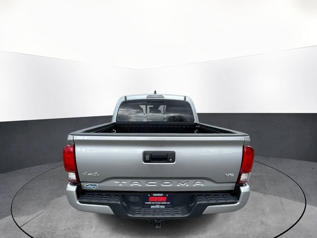 Used 2023 Toyota Tacoma SR5 w/ Technology Package image 6