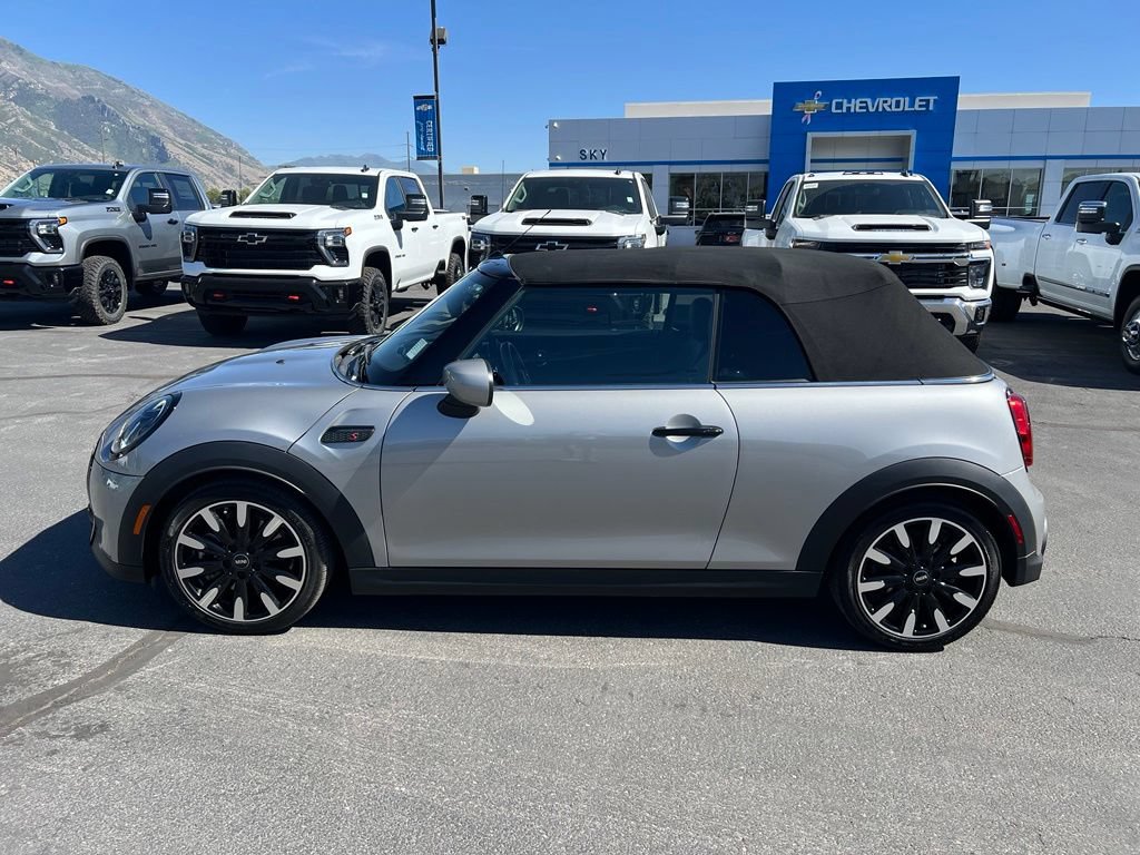 Used 2023 MINI Cooper S FWD image 13