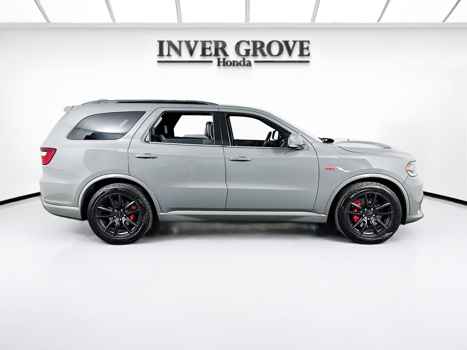 Used 2020 Dodge Durango SRT w/ Trailer Tow Group IV image 4