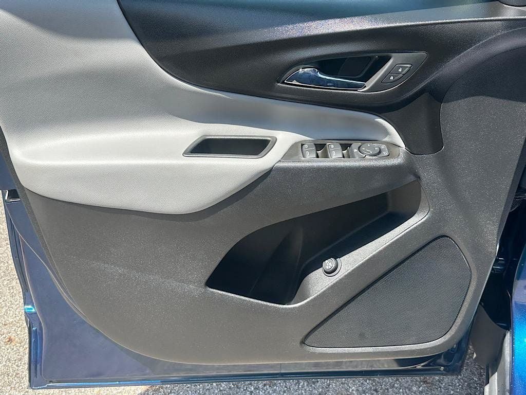 Used 2020 Chevrolet Equinox LT FWD image 13
