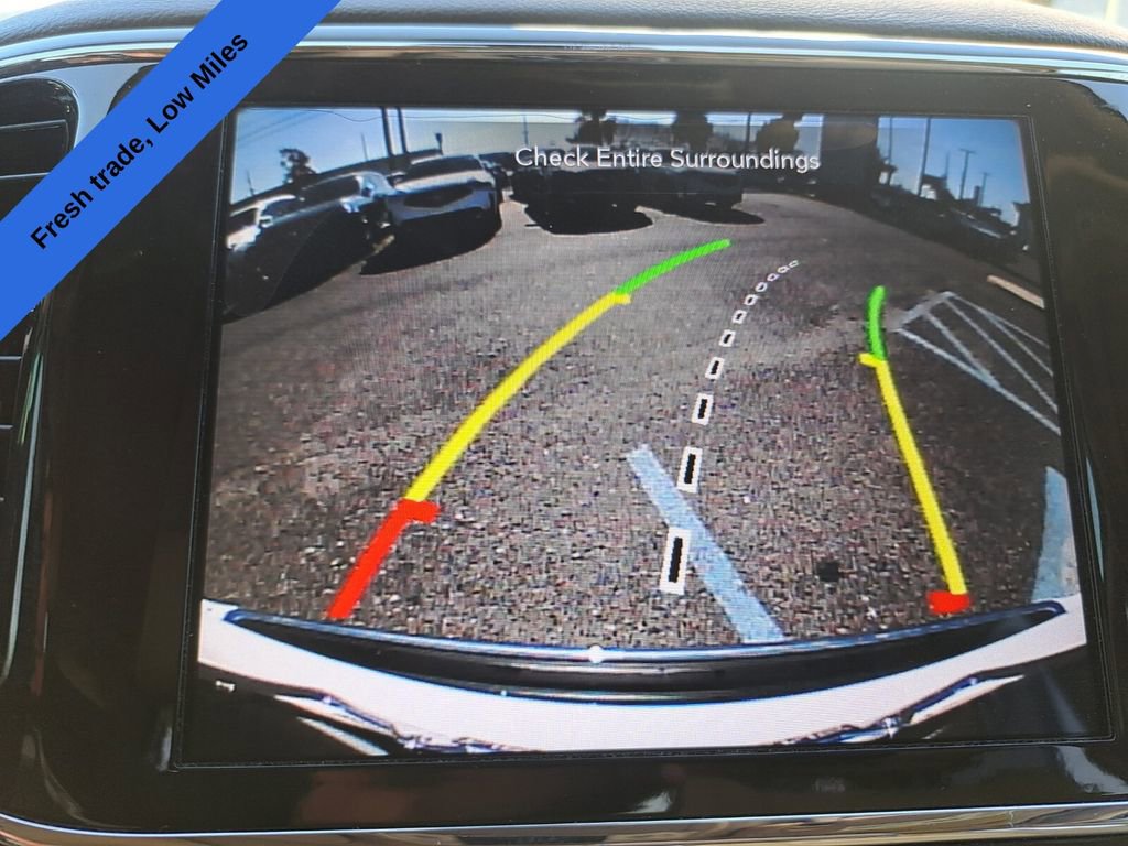 Used 2020 Jeep Grand Cherokee Overland image 11