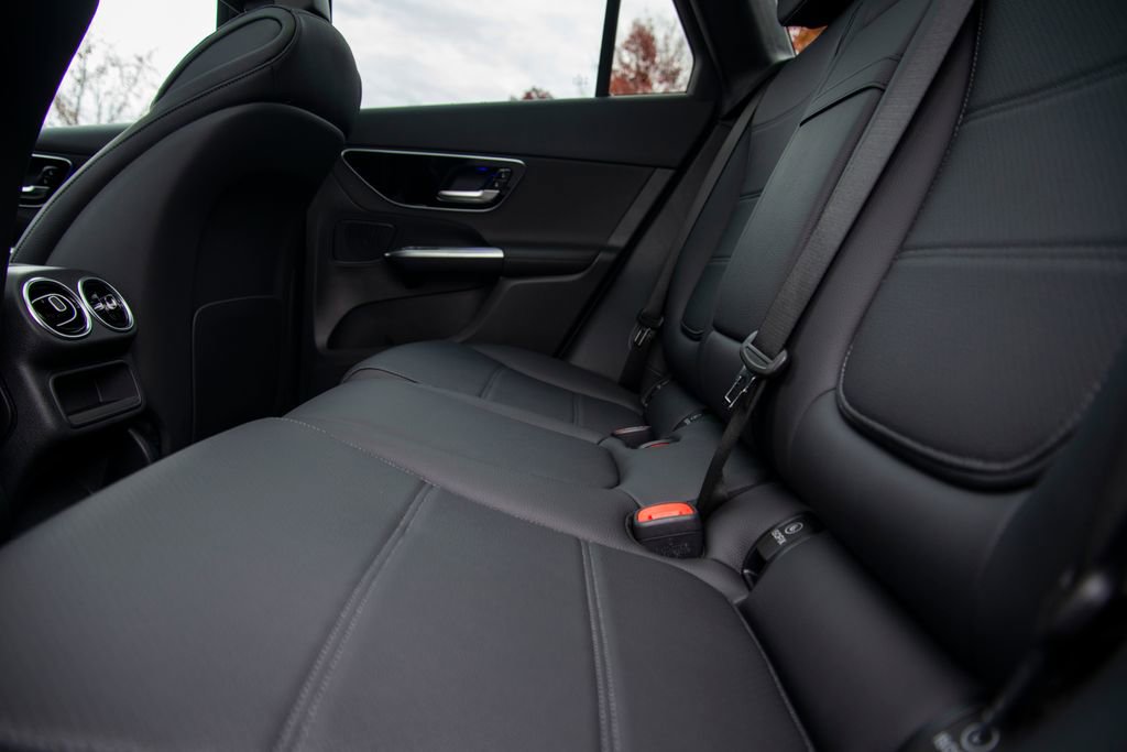 New 2026 Mercedes-Benz GLC 300 4MATIC image 13