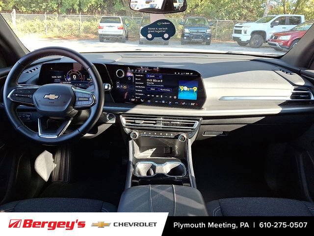 Certified 2025 Chevrolet Traverse LT image 11