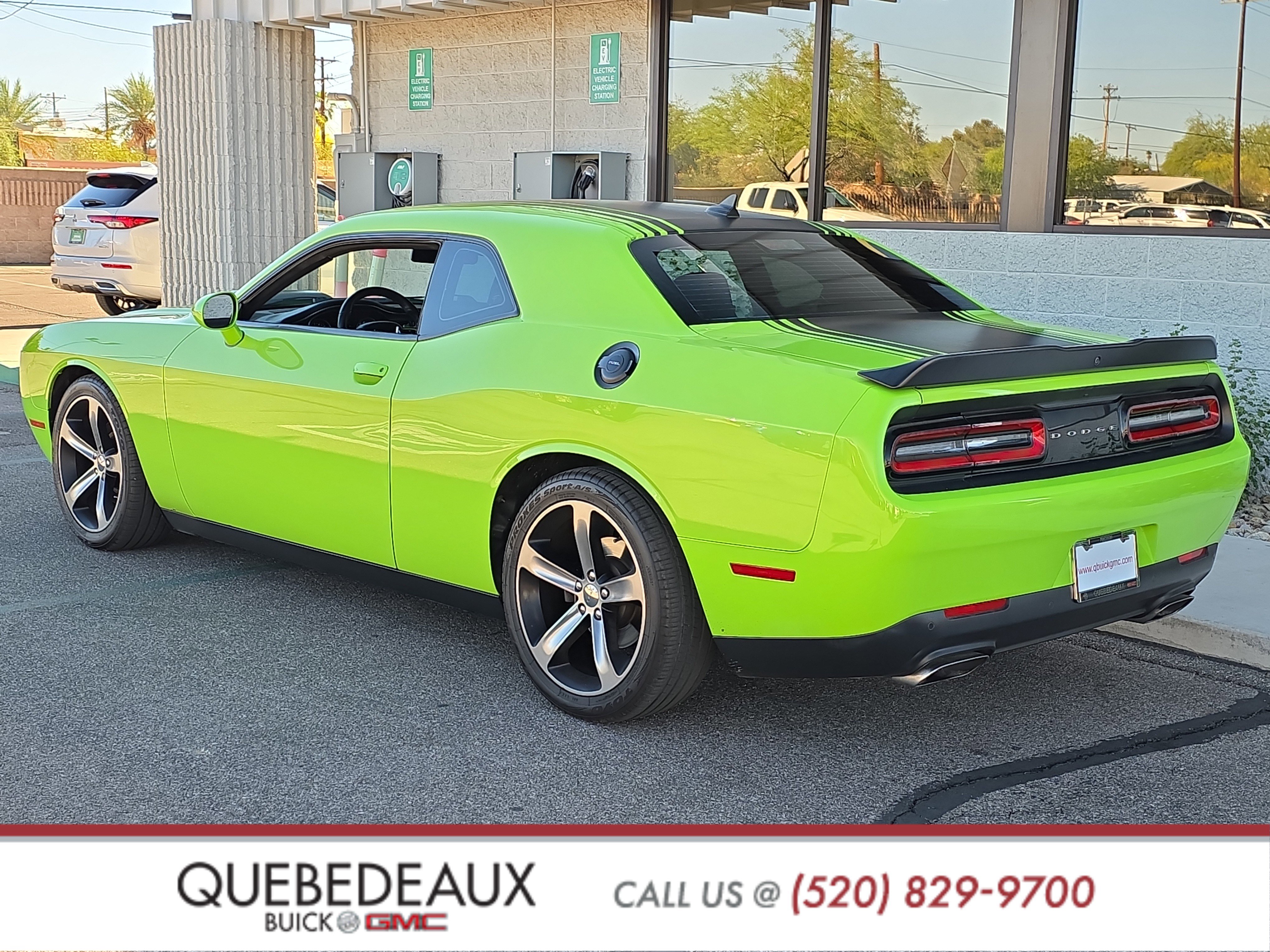 Used 2015 Dodge Challenger R/T image 6