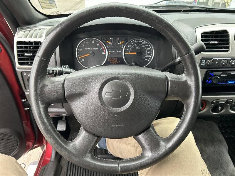 Used 2011 Chevrolet Colorado LT image 24