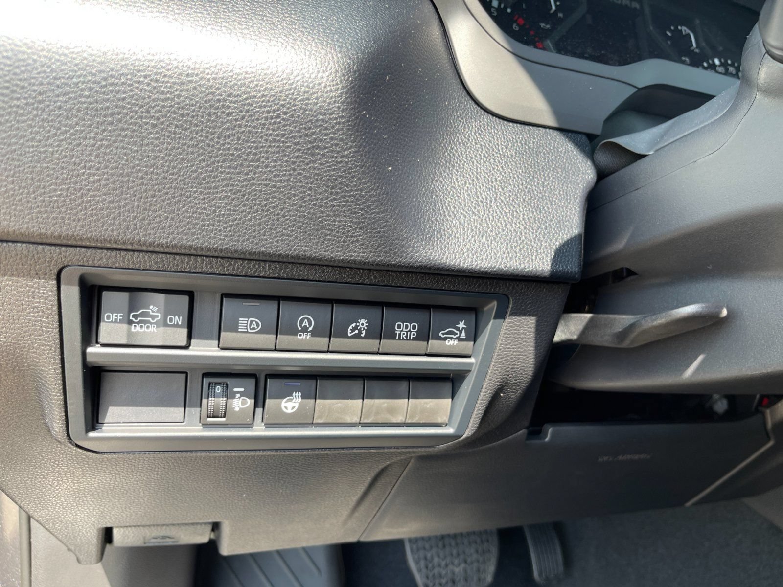 New 2026 Toyota Tundra SR5 AWD/4WD image 30