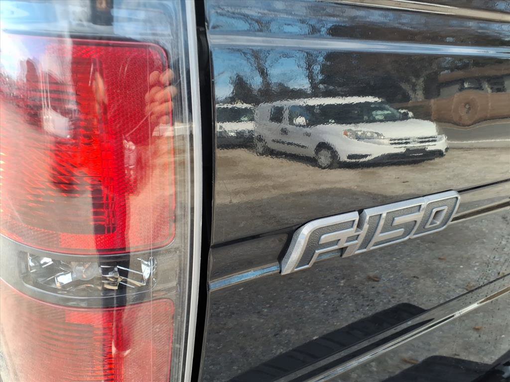 Used 2013 Ford F150 Raptor w/ Luxury Equipment Group image 12