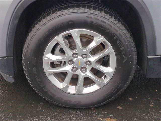 Used 2018 Chevrolet Traverse LS image 32