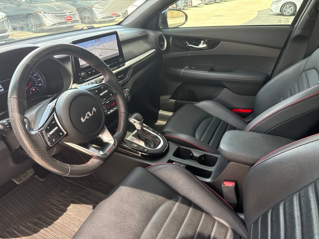 Used 2022 Kia Forte GT w/ GT2 Package FWD image 9