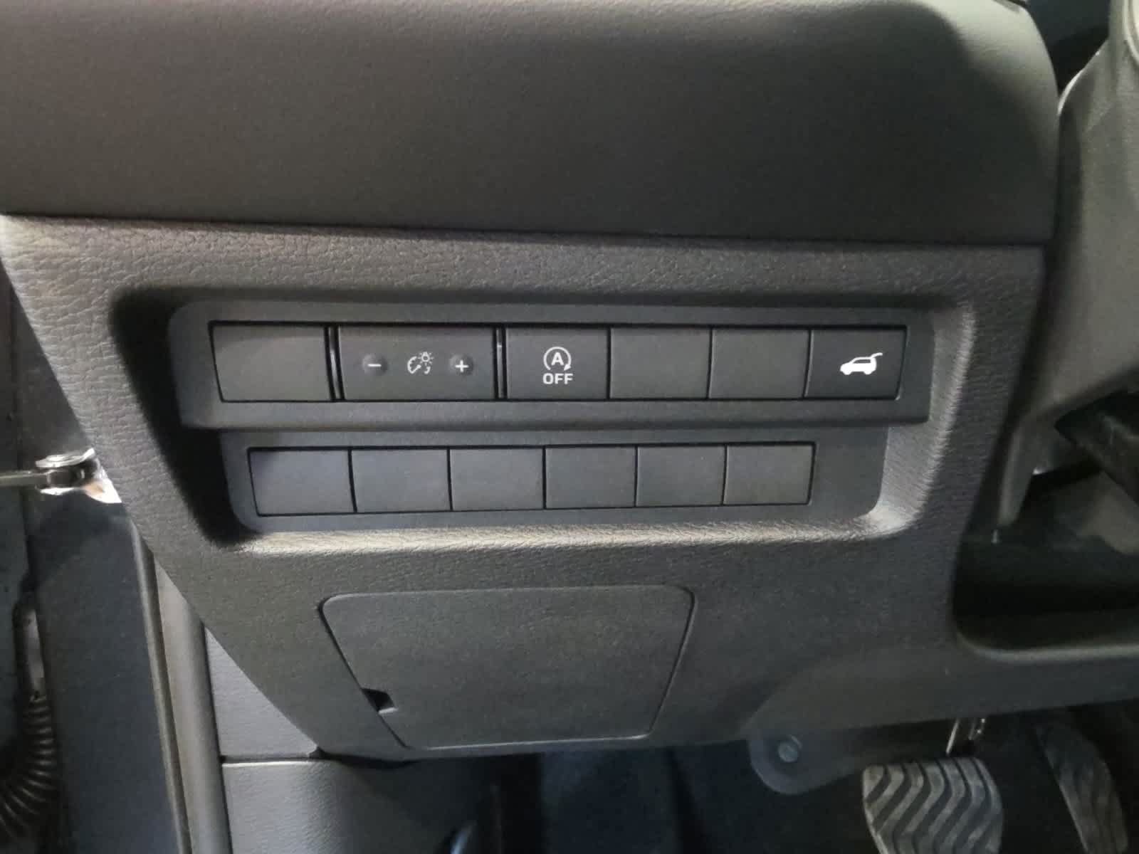 Used 2026 Mitsubishi Outlander SE FWD image 19