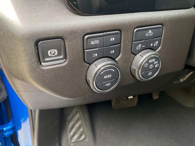 Used 2024 Chevrolet Silverado 1500 RST w/ Z71 Off-Road Package AWD/4WD image 16