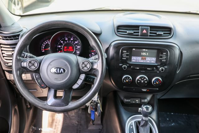 Used 2017 Kia Soul w/ Convenience Package FWD image 7