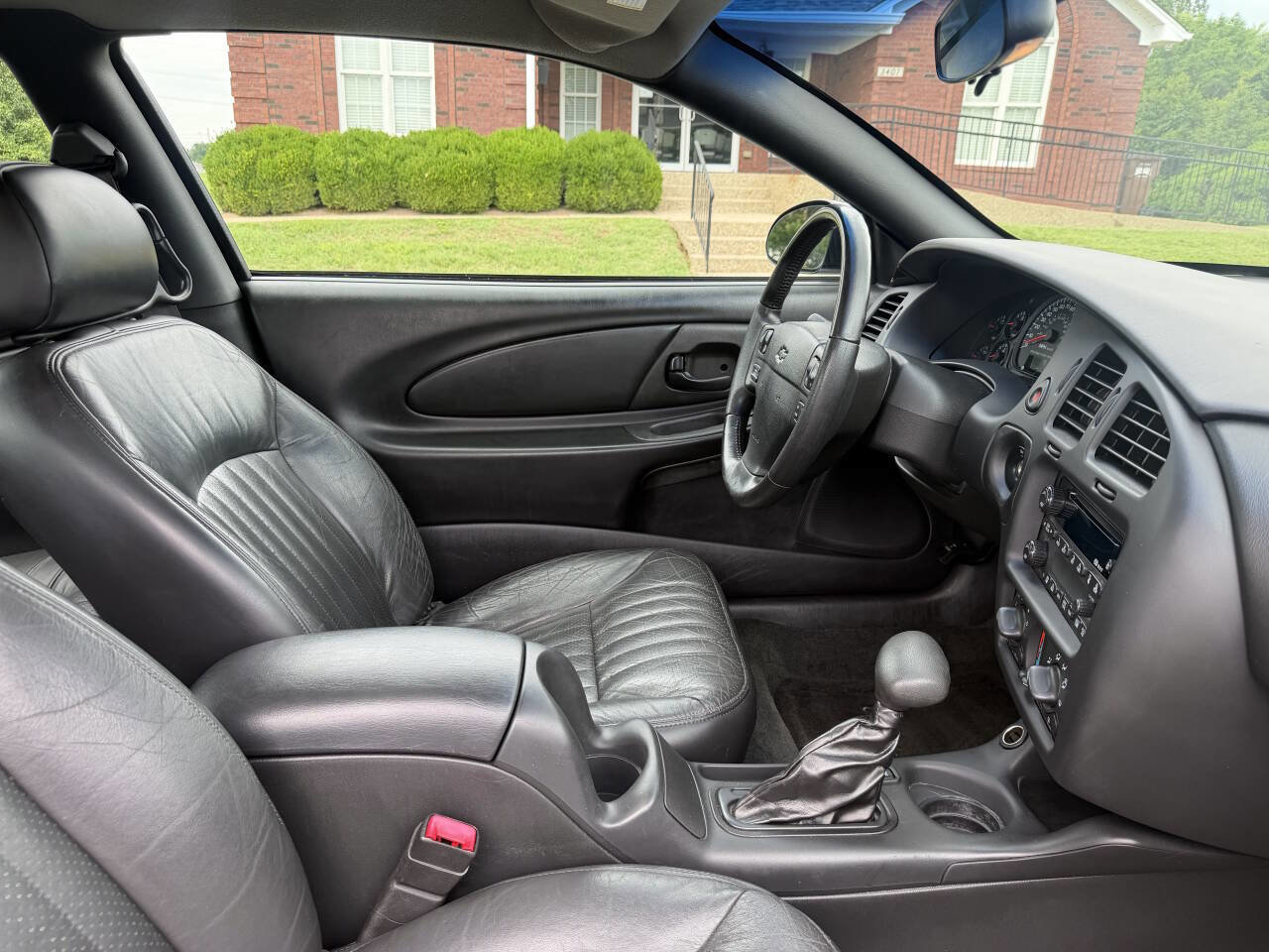 Used 2000 Chevrolet Monte Carlo SS w/ Preferred Equipment Group FWD image 13