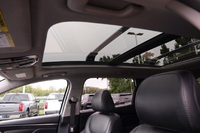 Used 2023 Hyundai Santa Fe SEL w/ Premium Package FWD image 10