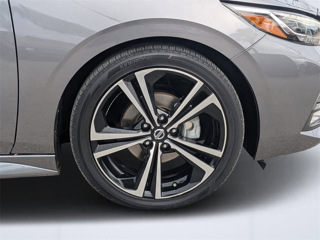 Used 2023 Nissan Sentra SR w/ SR Premium Package image 11