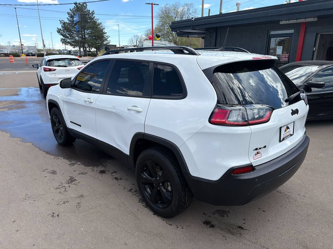 Used 2020 Jeep Cherokee Latitude Plus AWD/4WD image 5