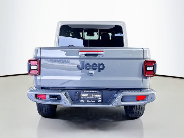 Used 2022 Jeep Gladiator Overland image 6