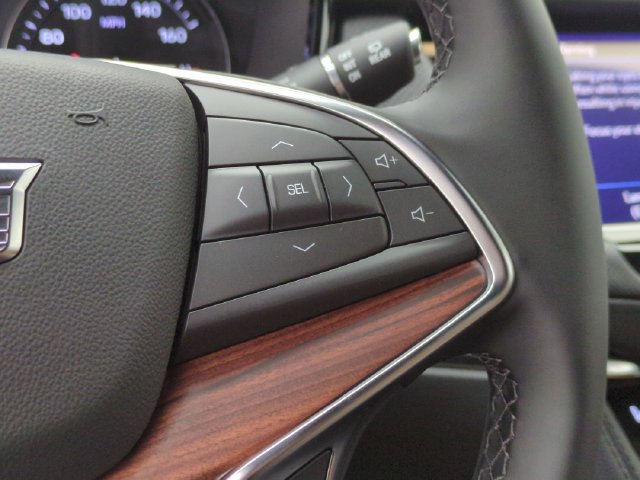 New 2026 Cadillac XT5 Premium Luxury w/ LPO, Floor Liner Package AWD/4WD image 12