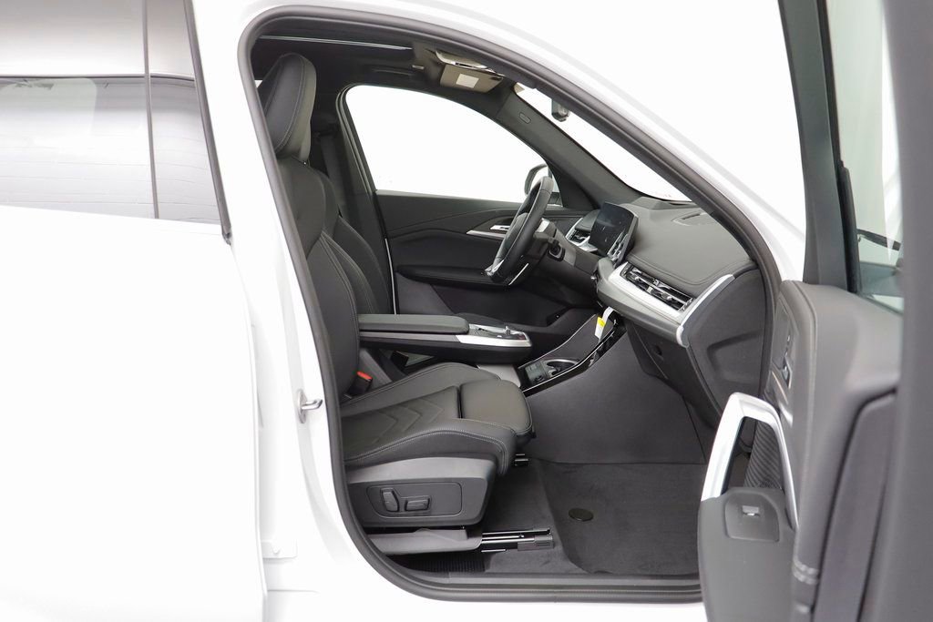 New 2026 BMW X1 xDrive28i w/ Technology Package AWD/4WD image 19
