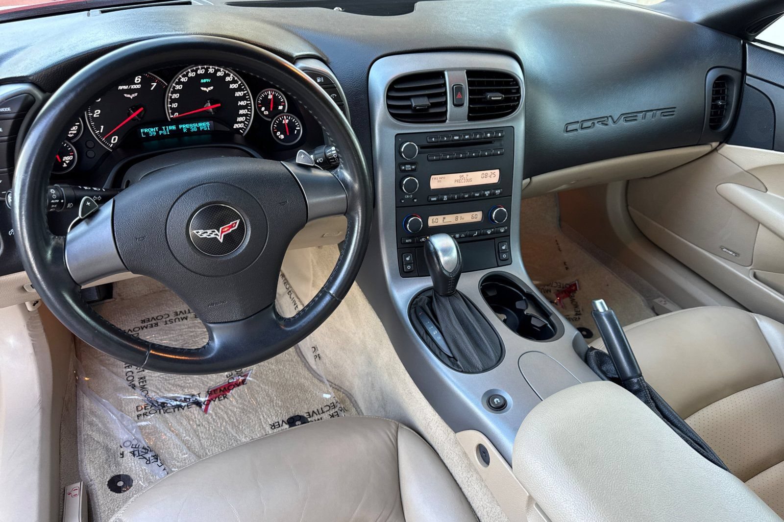 Used 2006 Chevrolet Corvette Convertible w/ Preferred Equipment Group RWD image 14