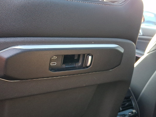 Certified 2026 BMW X5 xDrive40i AWD/4WD image 13
