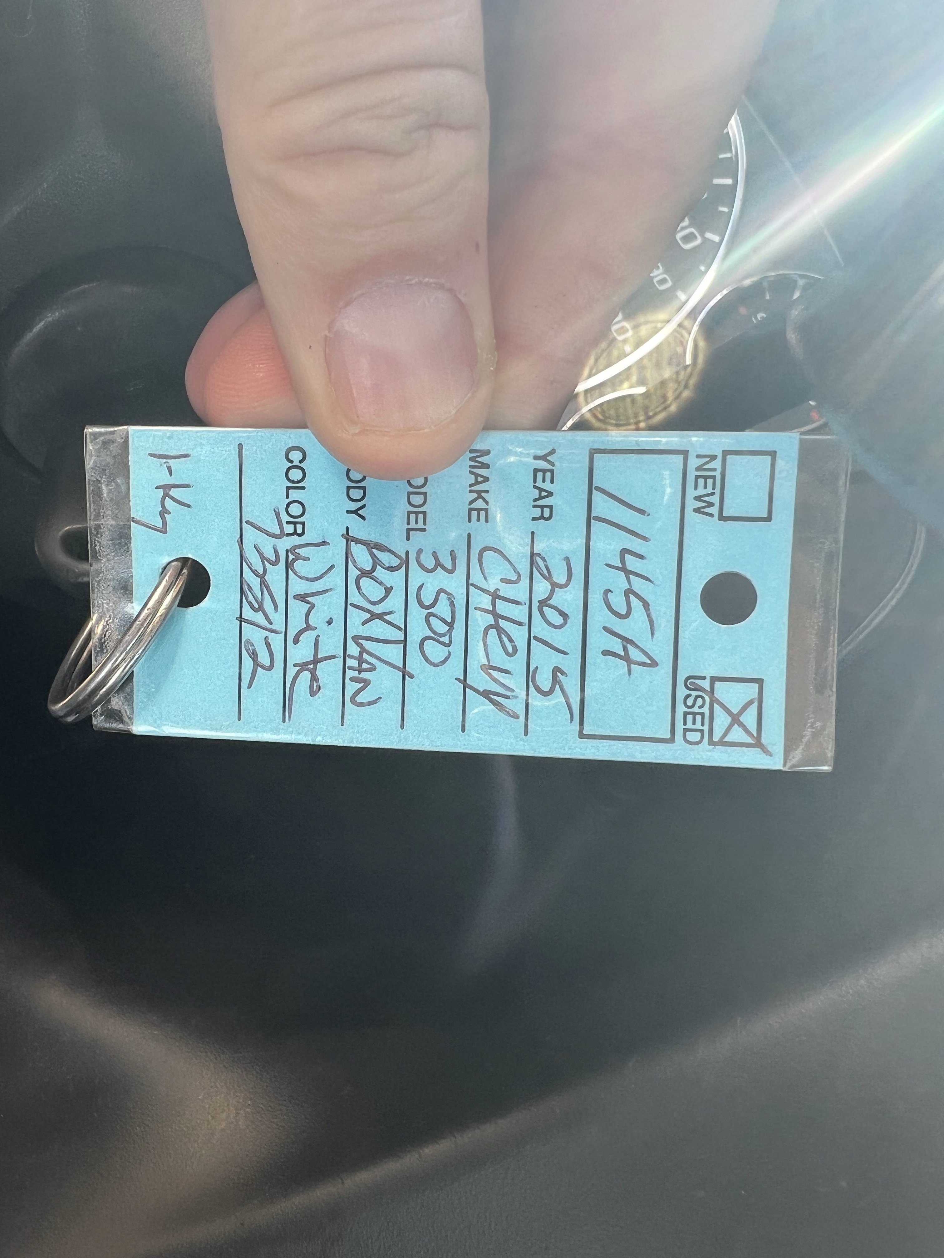 Used 2015 Chevrolet Express 3500 Extended image 17