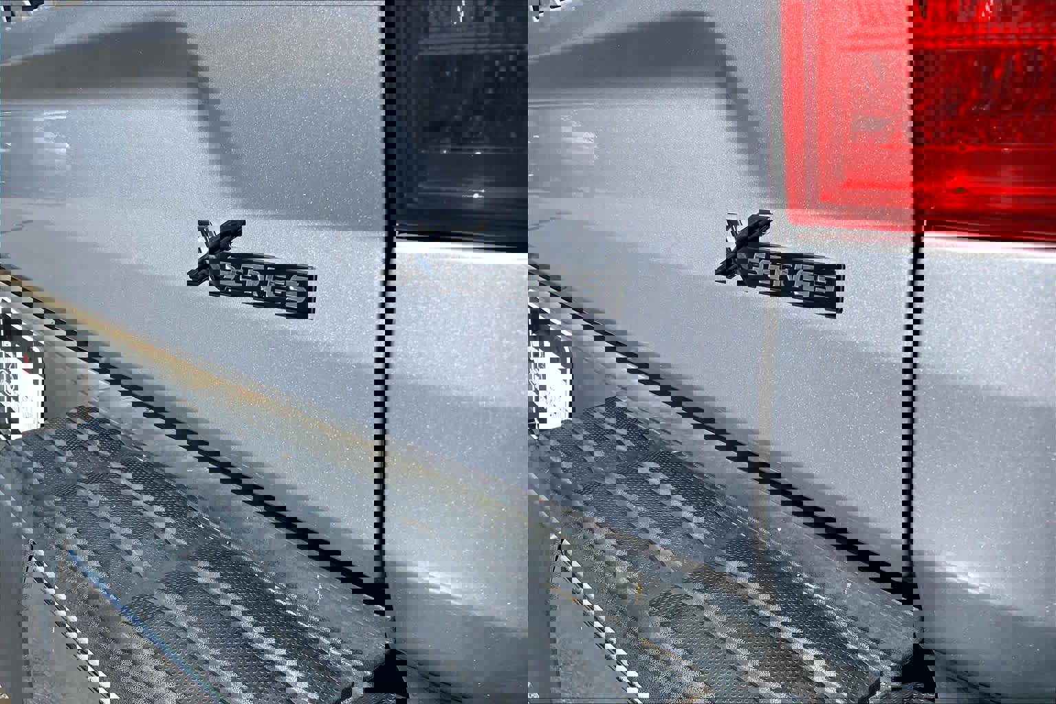 Used 2020 Toyota Tundra SR5 w/ SR5 Upgrade Package image 9