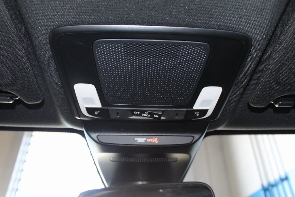 Certified 2025 Honda HR-V Sport image 34