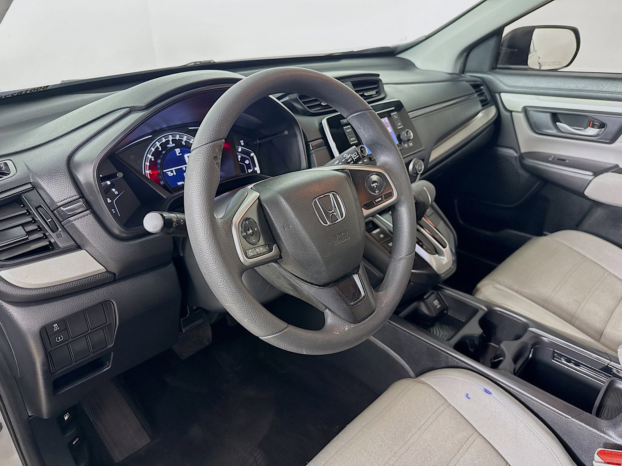 Used 2018 Honda CR-V LX image 8