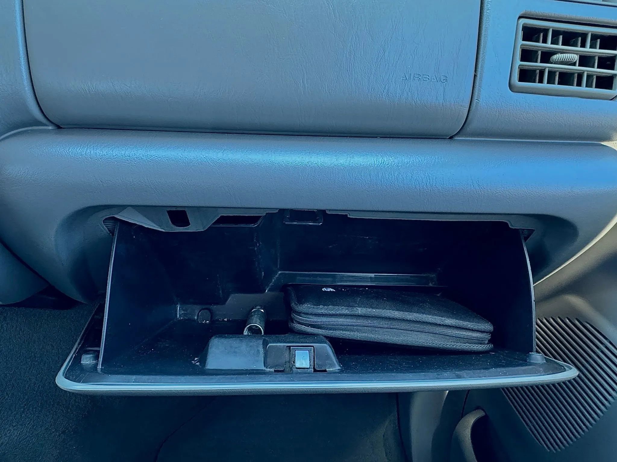 Used 2004 Ford F250 Lariat image 21