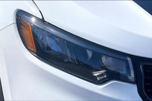 Used 2024 Jeep Compass Trailhawk image 32