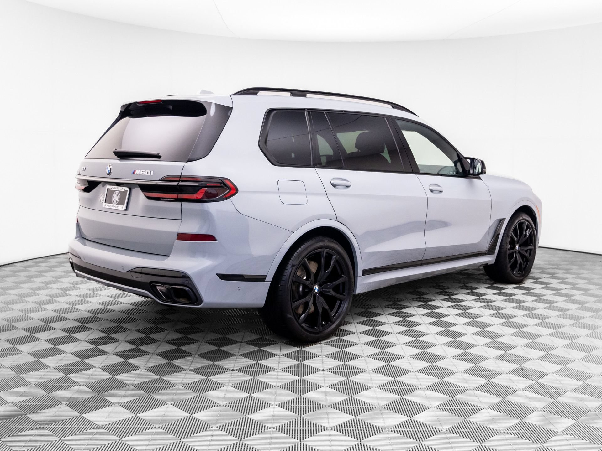 Used 2025 BMW X7 M60i AWD/4WD image 5