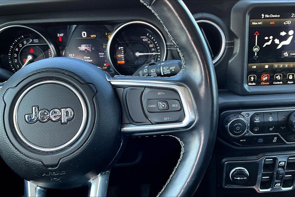 Used 2023 Jeep Wrangler Unlimited Sahara w/ Cold Weather Group image 11