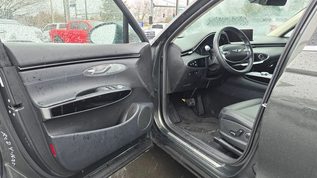 Used 2025 Genesis GV70 2.5T image 54